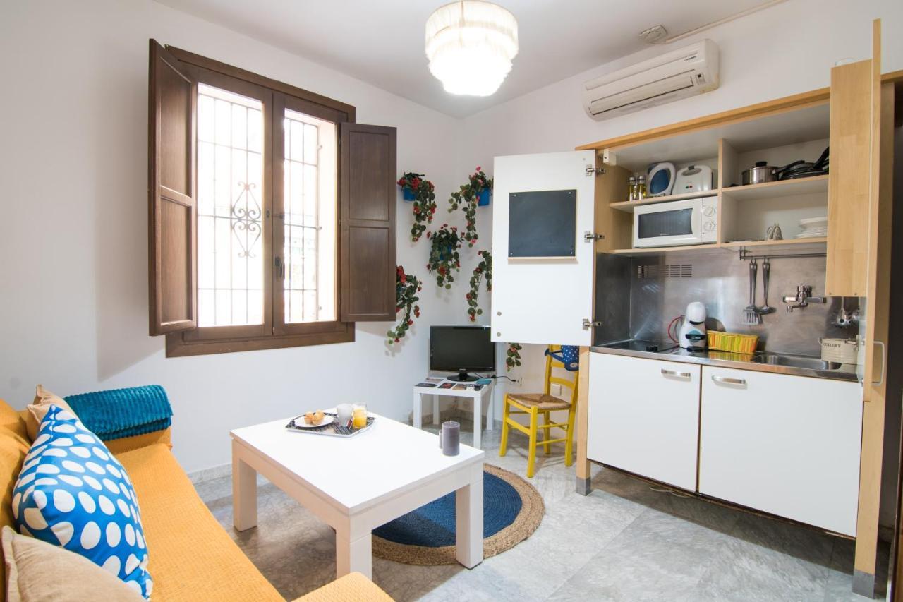 Tuguest Plaza De Gracia Lägenhet Granada Exteriör bild